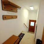 Zum Kalvarienberg In Der Alpenstadt Apartment