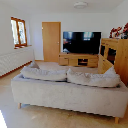 Apartment Zum Kalvarienberg In Der Alpenstadt